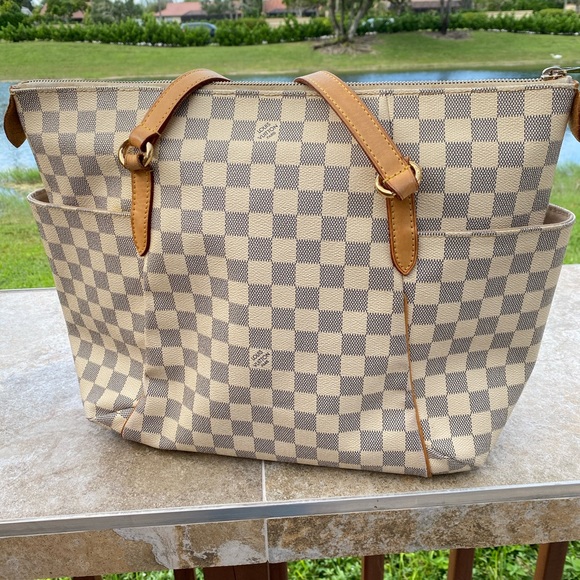 🚫SOLD🚫Louis Vuitton Damier Azur Totally MM Bag - Picture 7 of 10